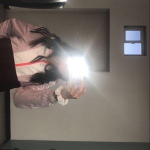 Meet your Posher, Ariana